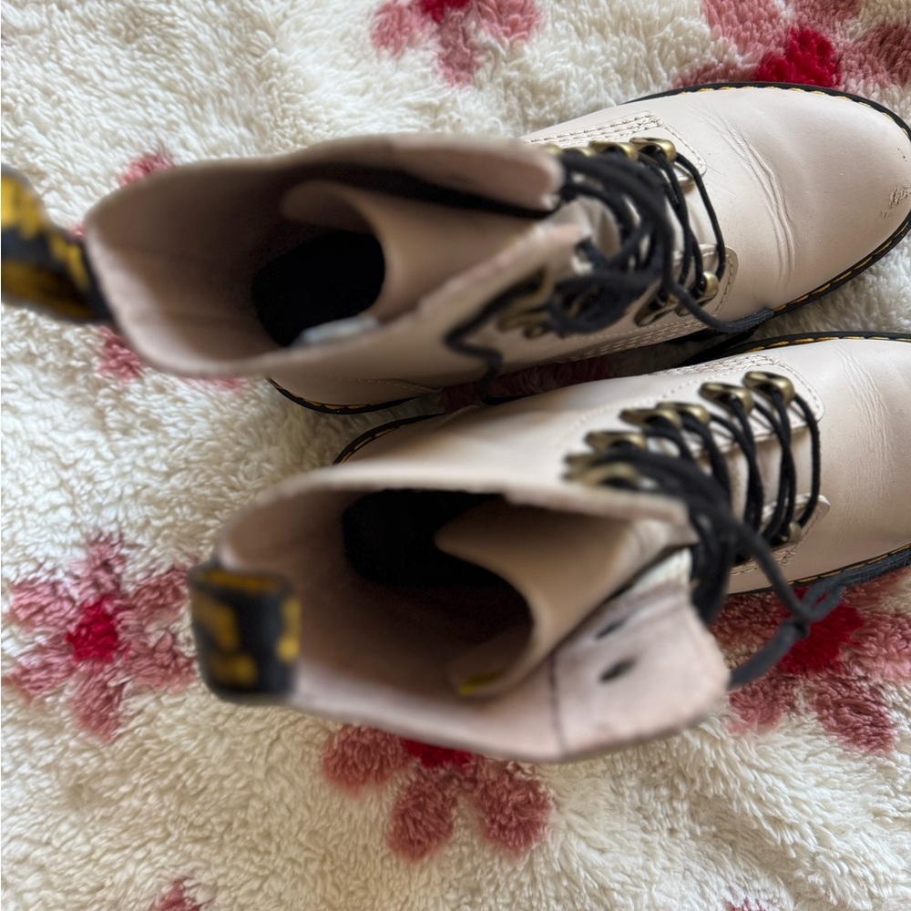 Leona dust pink Combat Boots Dr Martens - Picture 5 of 8